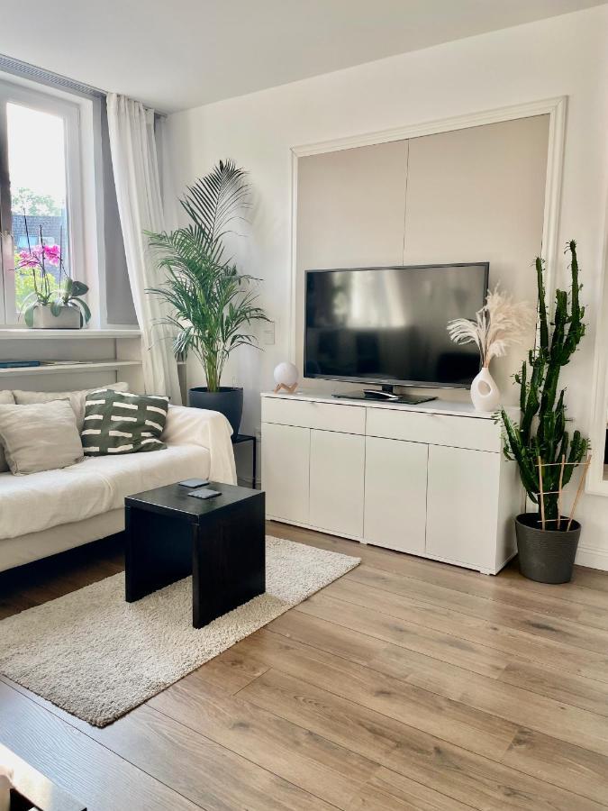 Apartment in Pempelfort - Central Düsseldorf Buitenkant foto
